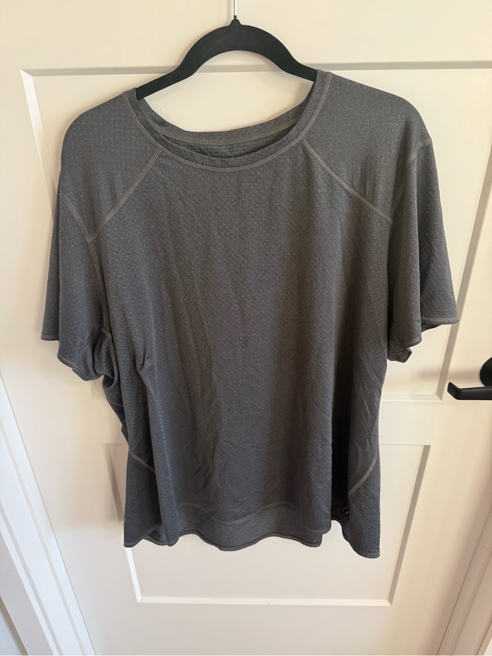 REI Co-op 3XLarge Women’s Performance Short Sleeve Top Gray Activewear Tee